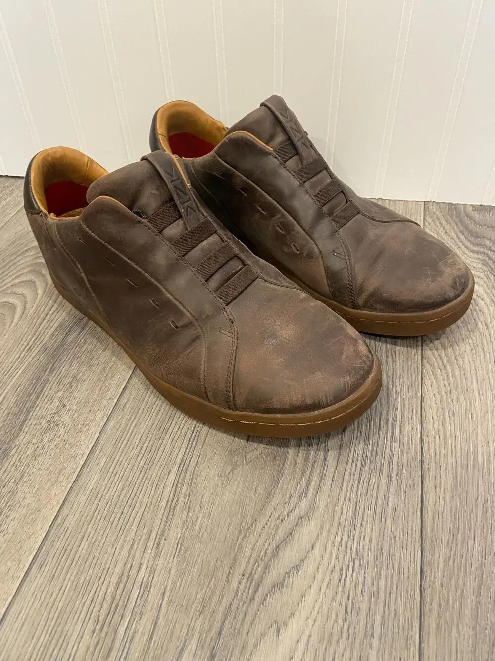 Kizik Fast Mens Size 10.5 Hands Free Brown Leather Slip On Shoes, Casual Comfort